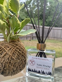 Image 4 of Reed Diffuser