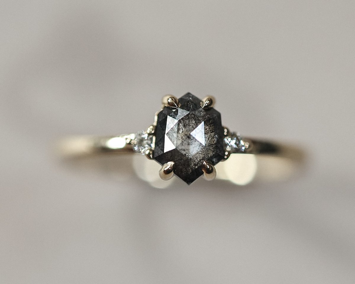 Image of 18ct yellow gold hexagonal dark grey diamond trilogy ring (LON206)