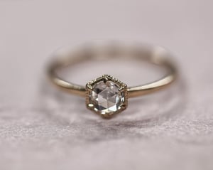 Image of 18ct yellow gold 4.7mm rose-cut white diamond hexagonal set ring (IOW167)