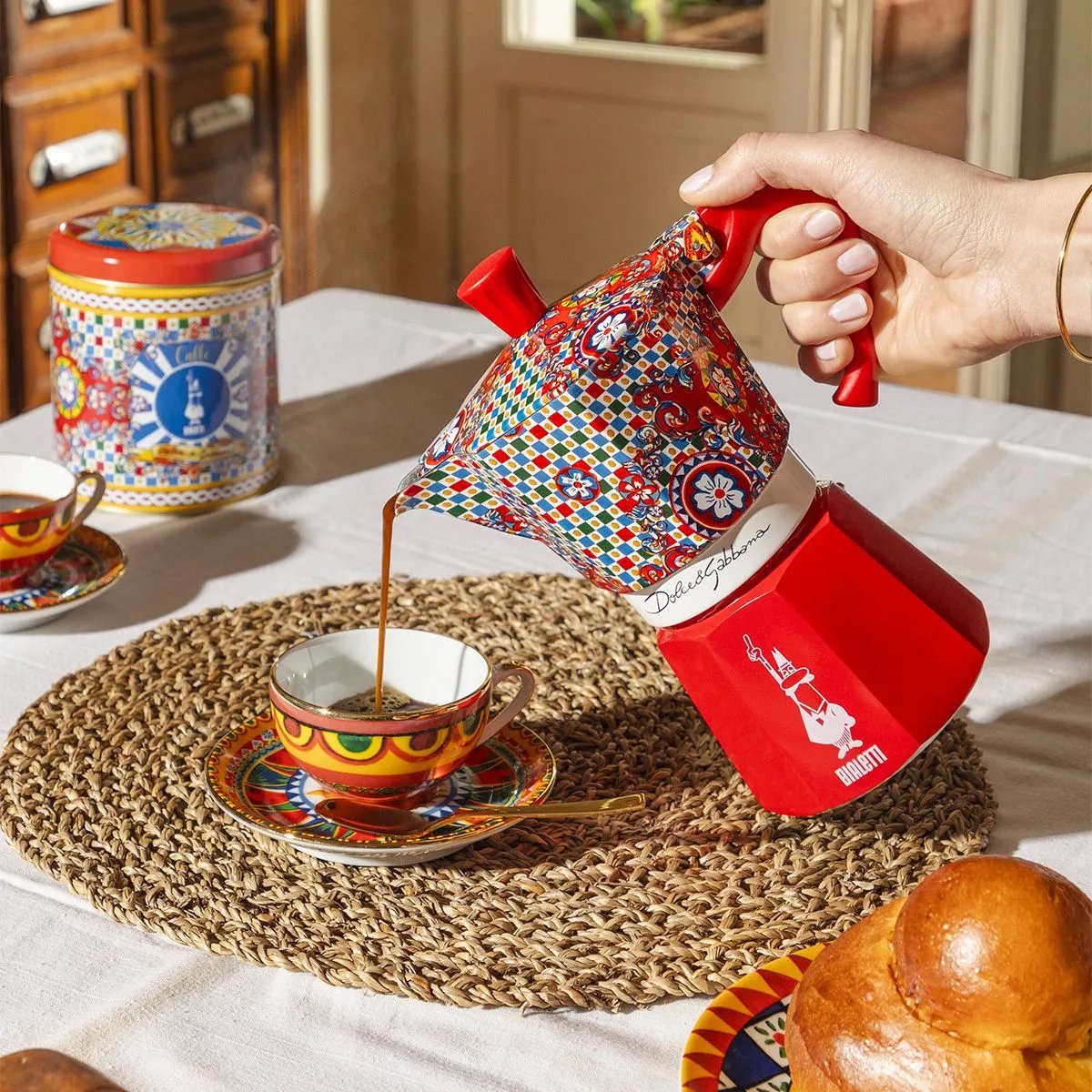 Bialetti Dolce Gabbana Moka Express Sicilian Cart Moka Pot