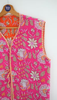 Image 7 of Gilet réversible matelassé femme Jaipur orange & fushia