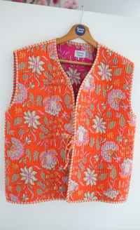 Image 3 of Gilet réversible matelassé femme Jaipur orange & fushia