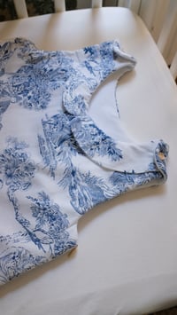 Image 8 of Gigoteuse toile de Jouy bleu