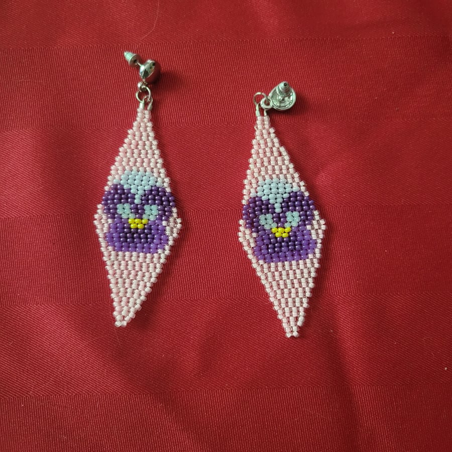 Image of Violet Earrings