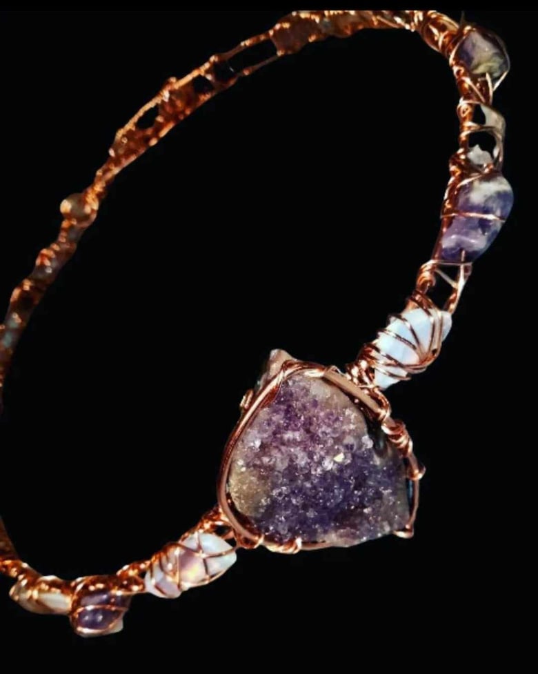 Image of Amethyst And Clear Quartz Crown 