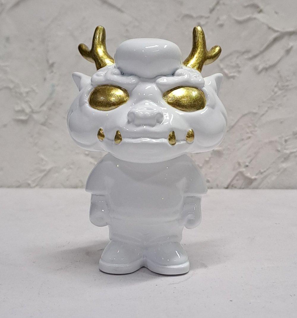 Gogo Faux Porcelain