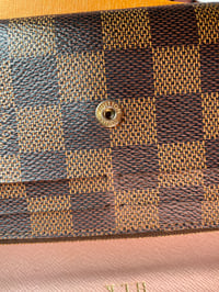 Image 9 of Louis Vuitton Damier Ebene Portefeuille Caissa Rose Ballerine Wallet