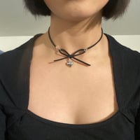 Image 1 of Mina's bow choker ౨ৎ
