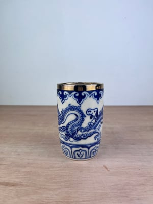 Image of Peanuts Dragon Vase