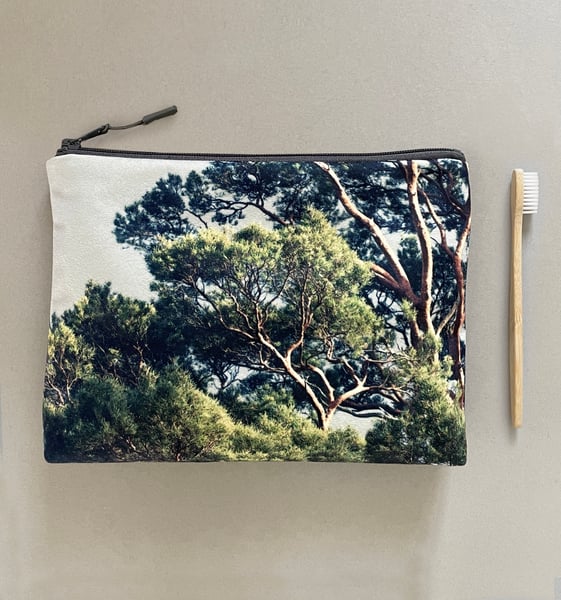 Image of Scots pine, LARGE travel bag, make-up, toiletries zipper pouch