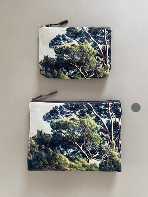 Image of Seascape, LARGE travel bag, make-up, toiletries zipper pouch