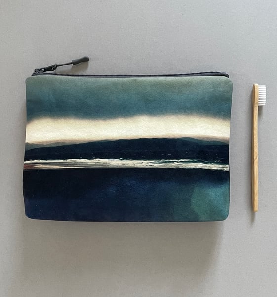 Image of Seascape, LARGE travel bag, make-up, toiletries zipper pouch