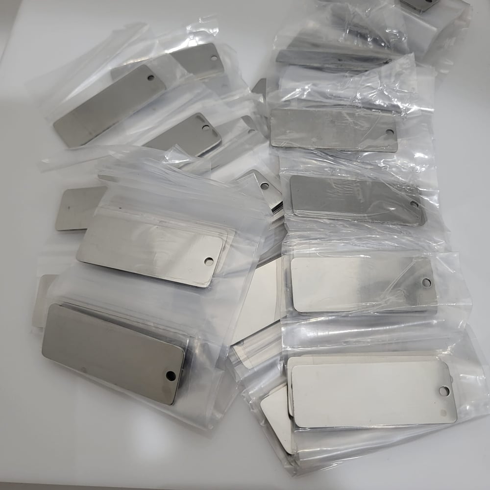 Image of Laser Engravable Industrial Part Identification Rectangular Stainless Steel Asset Tags. (600 Pack)