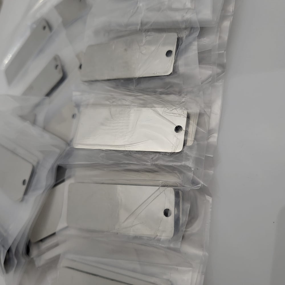 Image of Laser Engravable Industrial Part Identification Rectangular Stainless Steel Asset Tags. (600 Pack)