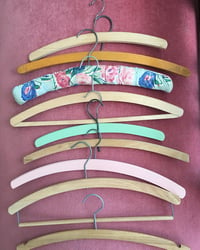 Vintage clothes/garment hanger bundle