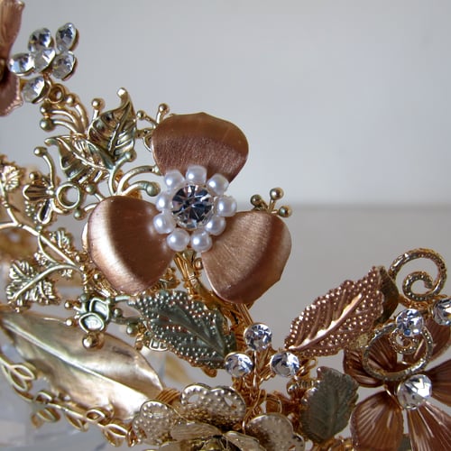 Image of Gilded Petals tiara