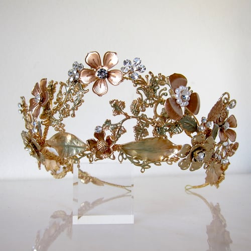 Image of Gilded Petals tiara