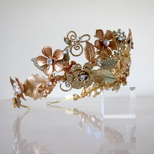 Image of Gilded Petals tiara