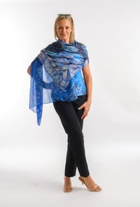 Image 5 of SERENE NIGHT SILK SARONG