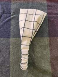 Image 4 of Linen Elastic Headcover in Windowpane 