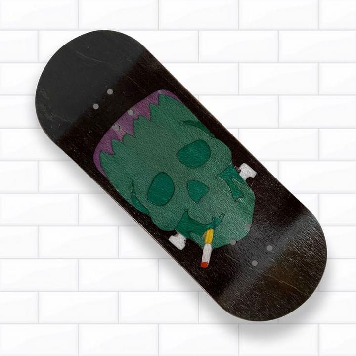 Beastpants shops Zombie furstripe fingerboard