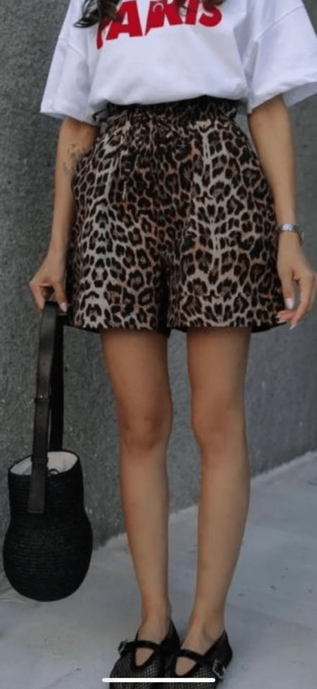 Image of Leopard print shorts