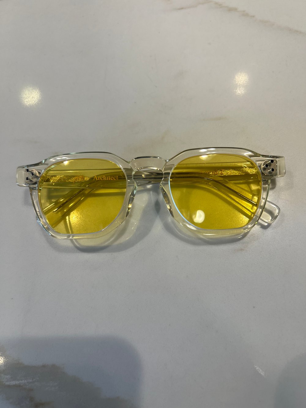 Image of The Lucid 2 / Primrose 