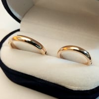 Image 2 of Argollas modelo ingles