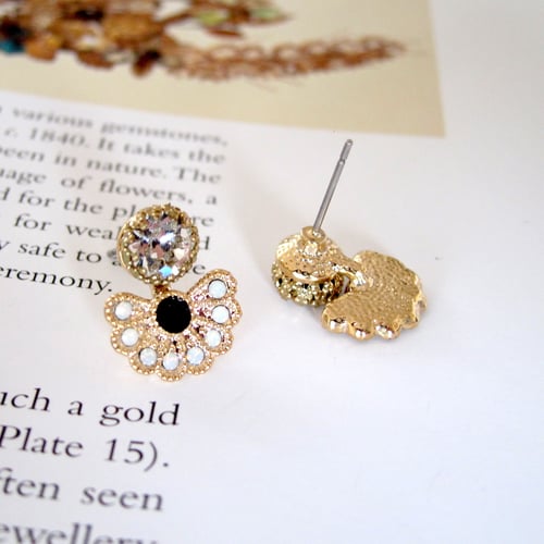 Image of Lucie earrings 