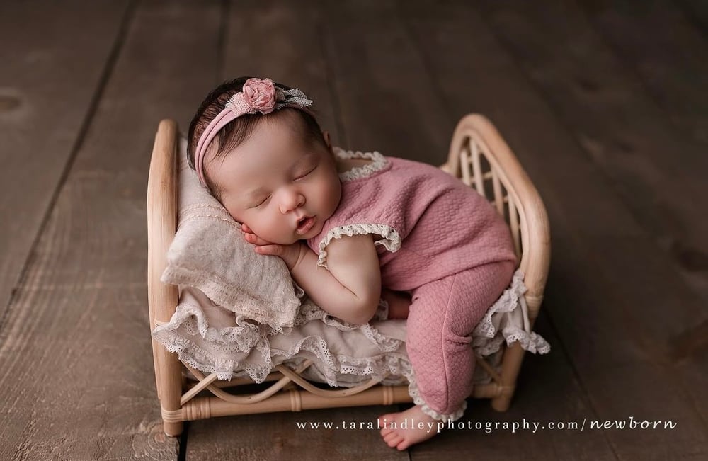 Image of Wood newborn bed 