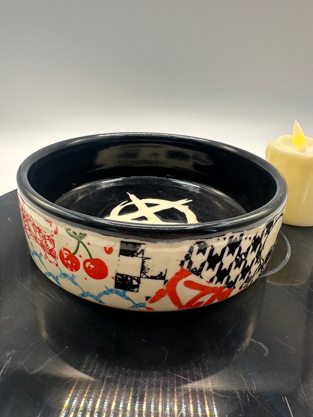 Land / Dog Bowl