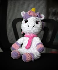 🦄 35 cm Crochet White Unicorn - Enchanting Handmade Plushie