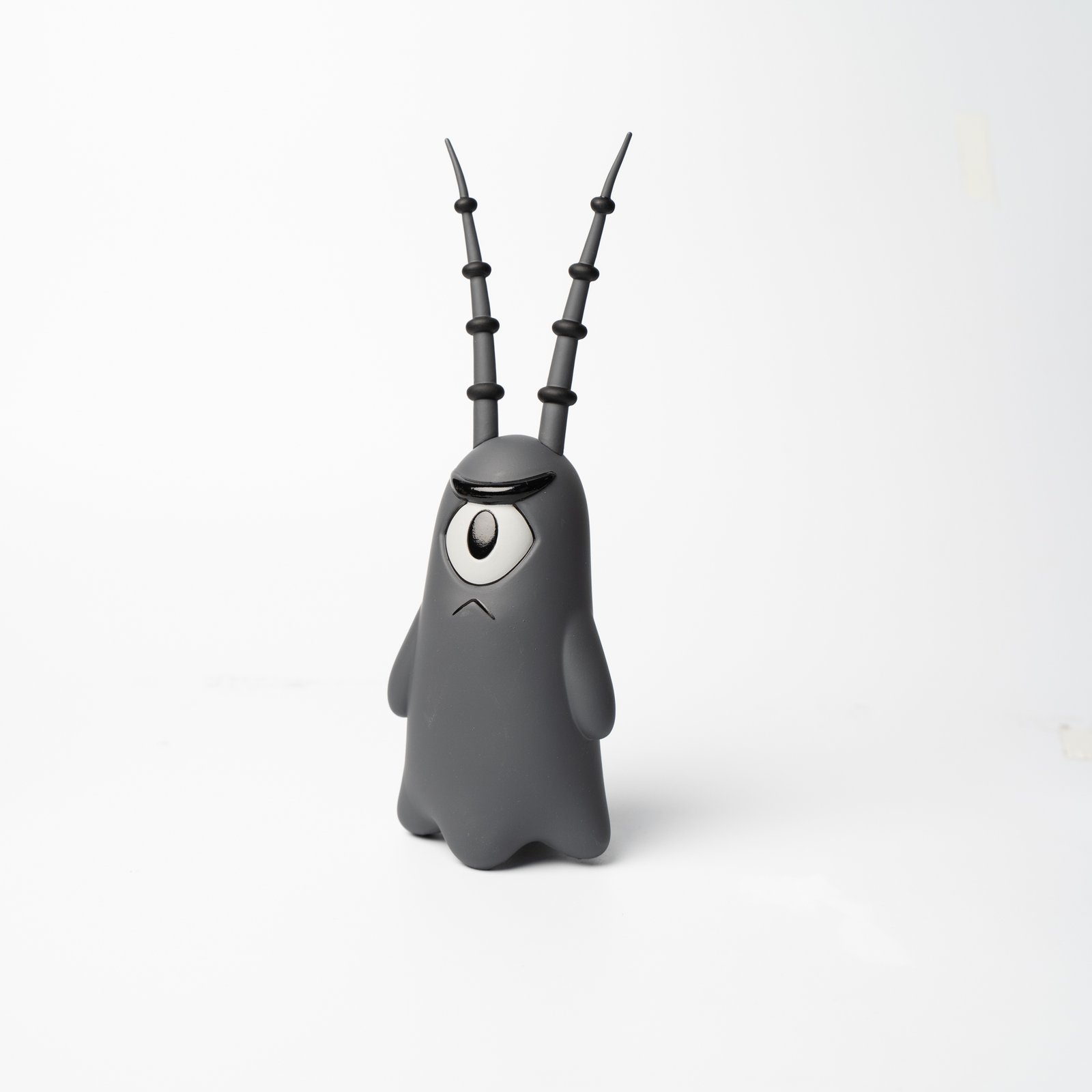 Unbox Industries — BADMEAW x SPONGEBOB IN BLACK