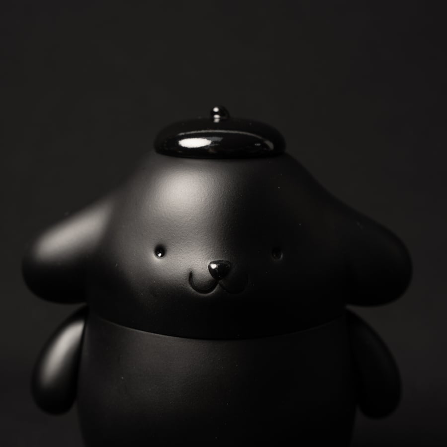 Image of POMPOMPURIN PUDDING DOG  IN BLACK SPECIAL EDITION