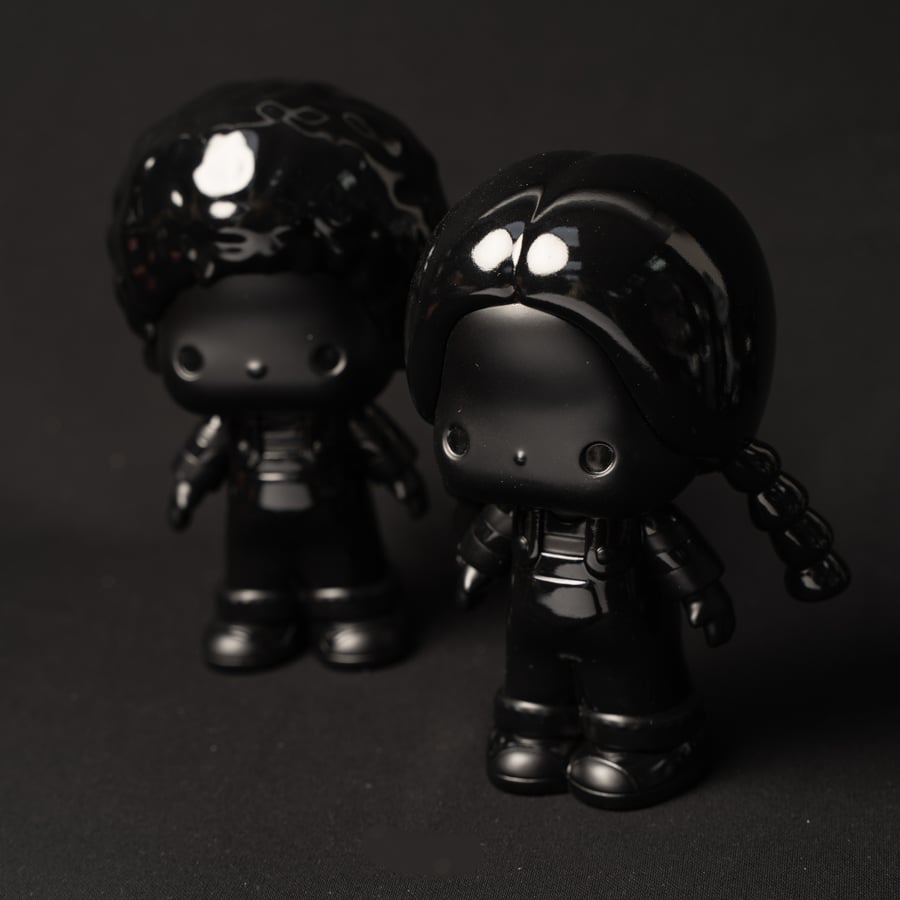 Image of PATTY & JIMMY IN BLACK SPECIAL EDITION