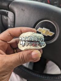 Image of GOLDYLOXGRILLZ  designs 