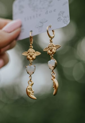 Image of Jophiel Moonstone Earrings