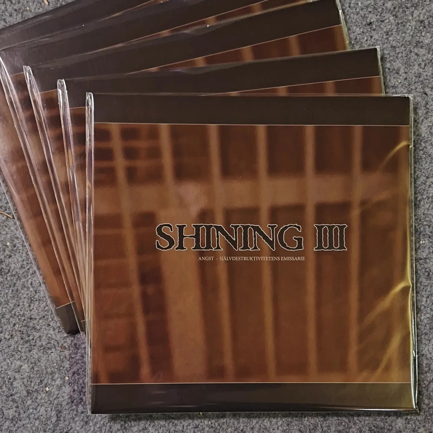Shining – III - Angst, Självdestruktivitetens Emissarie