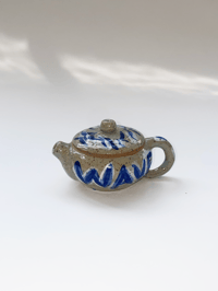 Image 3 of Sand Wave Teapot