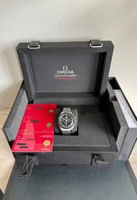 Image 4 of OMEGA Speedmaster Professional Moonwatch