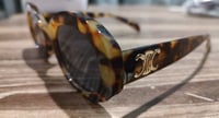 Image 4 of Oval Triomphe sunglasses 