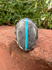 Image 2 of WL&A Handmade Heavy Ingot Viking Ribbon Turquoise Sunrise Ring - Size 12