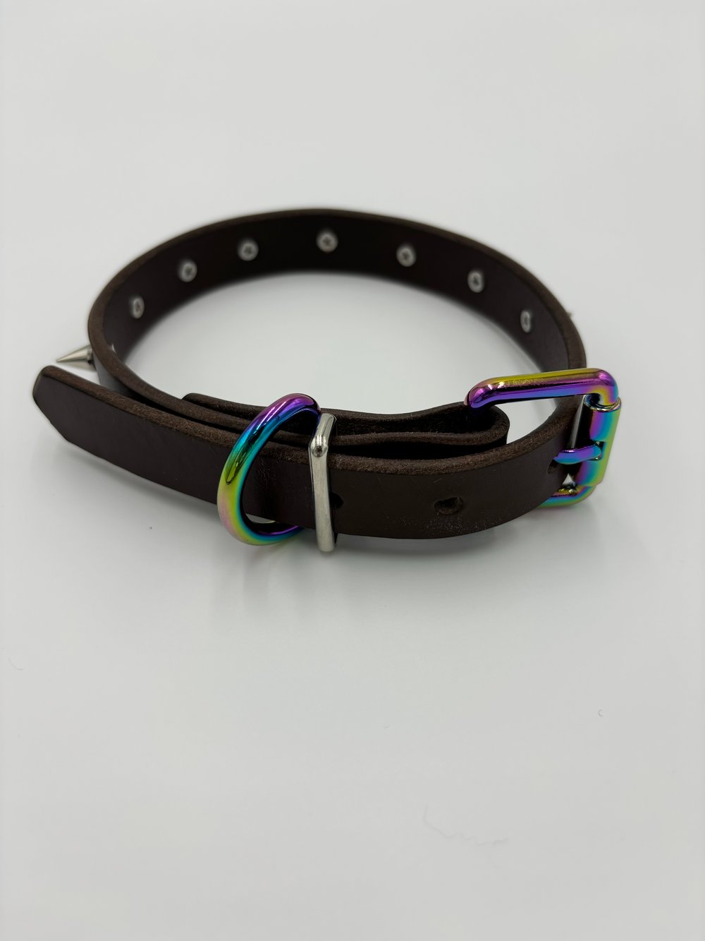 Image of Brown With Small Silver Spikes Collar