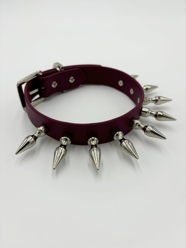 Image of Plum Red Large Spiked Collar 