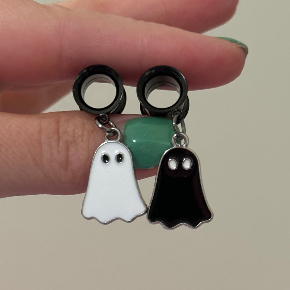 Image of Simple Ghost Tunnel Dangles (sizes 2g-2")