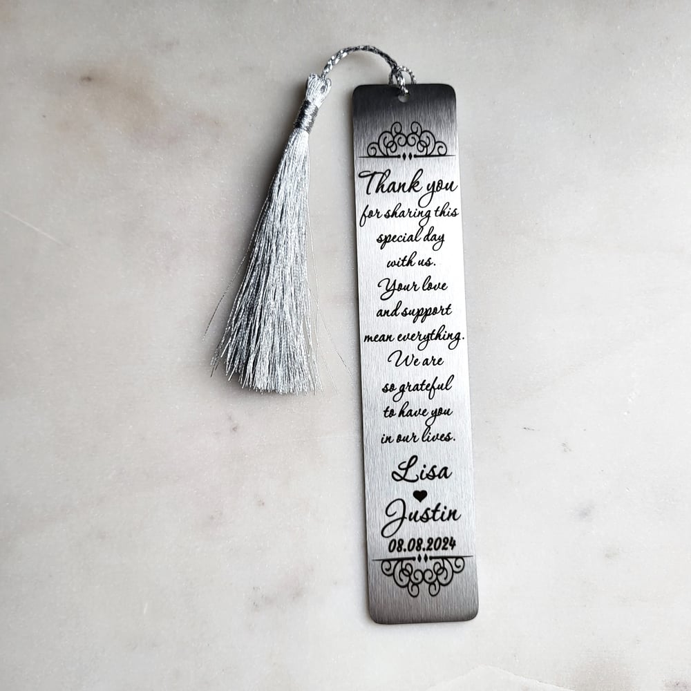 Image of Wedding favor Gifts - Thank you Bookmark from Bride and Groom during a wedding ceremony.