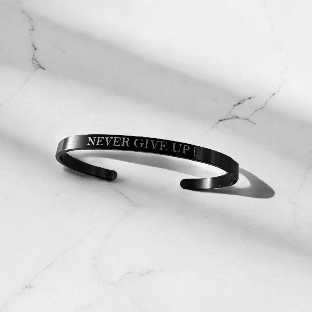 JUSTIFY STEEL BRACELET (Never Give up)