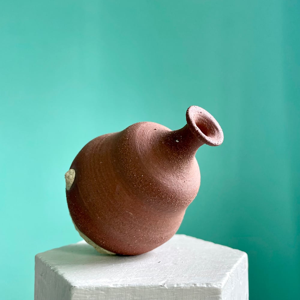 Image of Toasted beach vase 