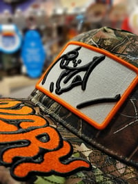 Image 3 of Camo Hungry Hat 