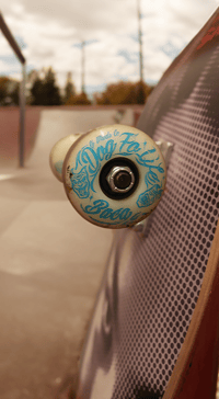 Image 2 of Never Sinned Skateboard 1 Zendaya
